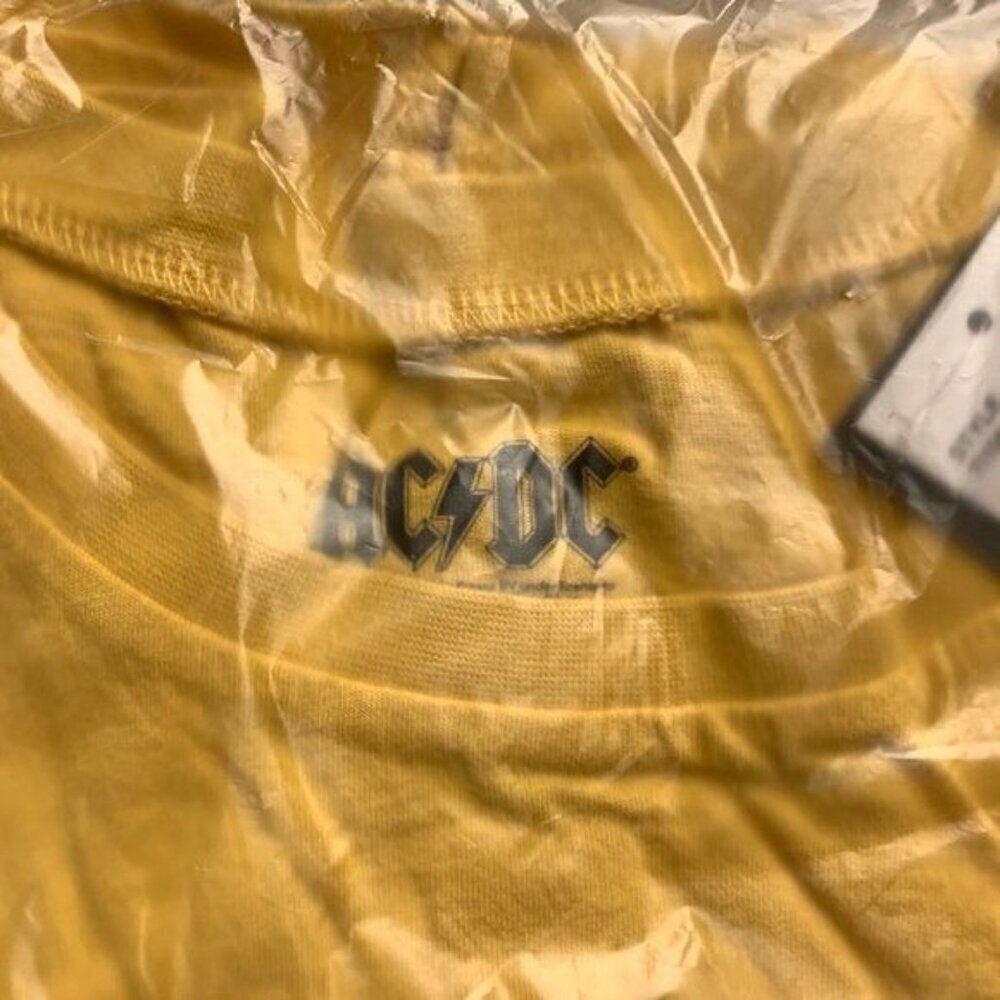 AC/DC High Voltage Short Sleeve Graphic T-Shirt Yellow NEW - Picture 3 of 5